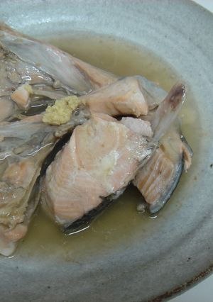 お給料日前に温まろう！『鮭の水煮』-レシピのメイン写真