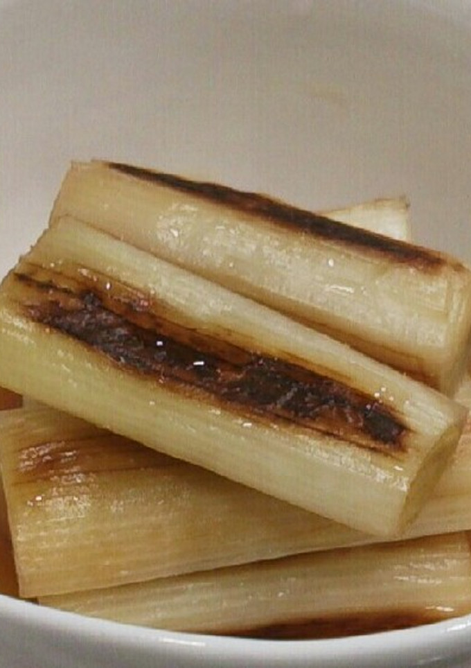 簡単副菜☆大量消費に☆焼き長ネギの酢の物-レシピのメイン写真