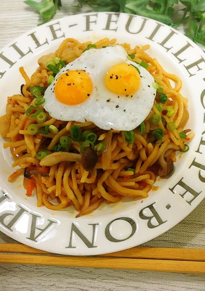 何これ旨〜いっ♡味噌バター焼きそば♪-レシピのメイン写真