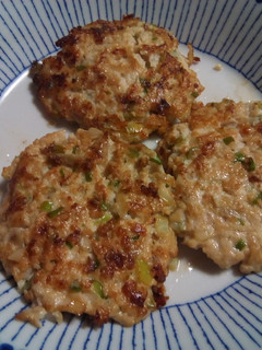 鶏ひき肉と豆腐の小判焼き-レシピのメイン写真