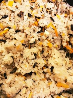 ひじきの炊き込みご飯-レシピのメイン写真