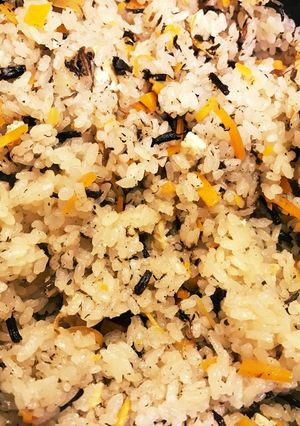ひじきの炊き込みご飯-レシピのメイン写真