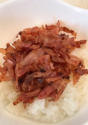 カリカリベーコンご飯！ご飯が止まらない♪-レシピのメイン写真