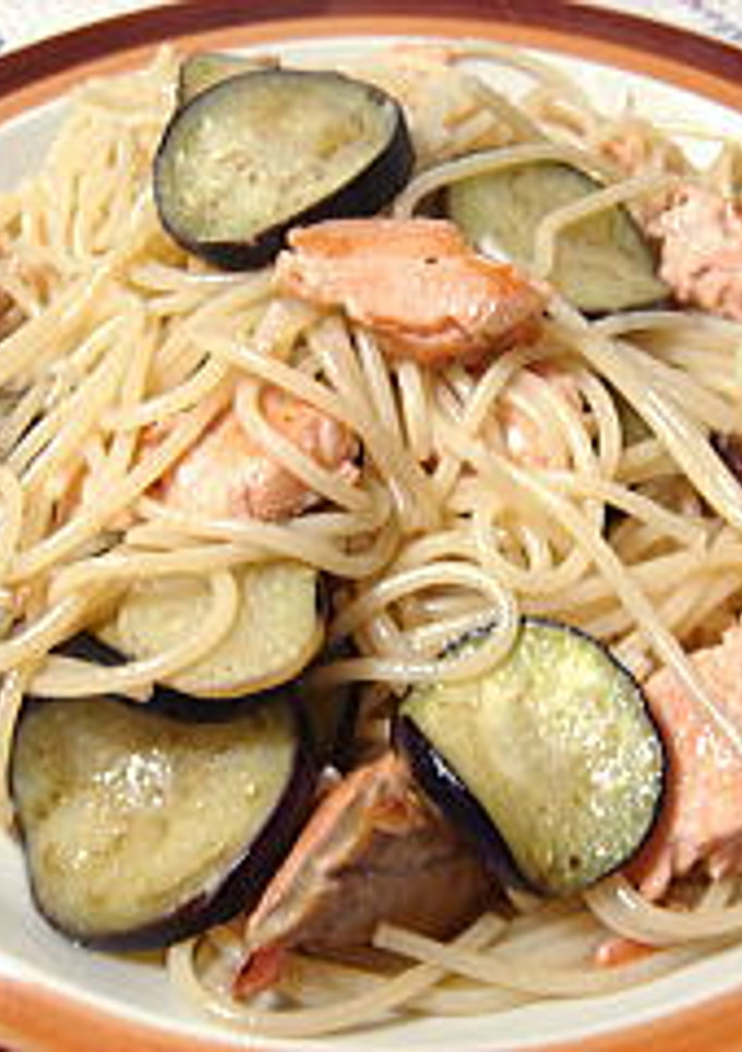 秋鮭とナスの和風パスタ-レシピのメイン写真