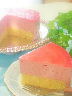 いちごのレアチーズムースケーキ-レシピのメイン写真