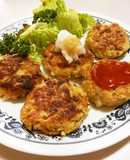 お肉なし豆腐・竹輪・エリンギのハンバーグ