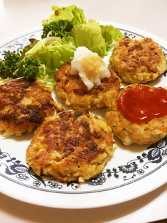 お肉なし豆腐・竹輪・エリンギのハンバーグ-レシピのメイン写真