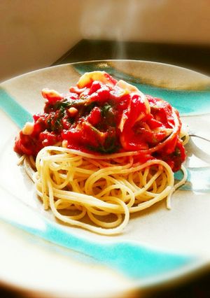 セロリがメイン。トマトソースパスタ。-レシピのメイン写真