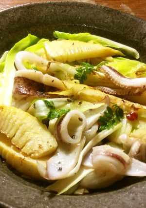 やりいか、筍、うるいの炒め物-レシピのメイン写真