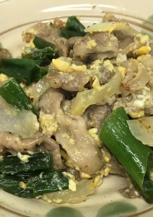 素材の味で食べる！新玉ねぎと豚肉炒め-レシピのメイン写真