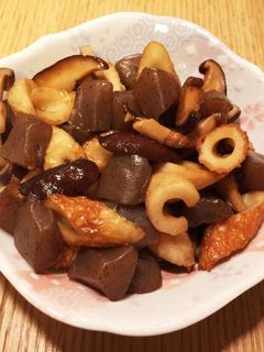 こんにゃくと椎茸とちくわの甘辛煮-レシピのメイン写真