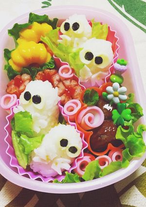 キャラ弁 ムーミンより花畑のニョロニョロ-レシピのメイン写真