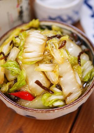 余った白菜で一品✨白菜と塩昆布の浅漬け-レシピのメイン写真