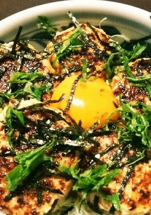 新キャベと合う！簡単ふわふわ鶏つくね丼！-レシピのメイン写真