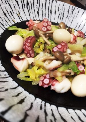 ☆タコとキャベツのガーリック醤油☆-レシピのメイン写真