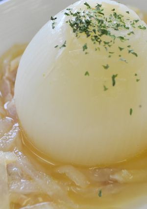 超簡単☆新玉まるごとスープ-レシピのメイン写真