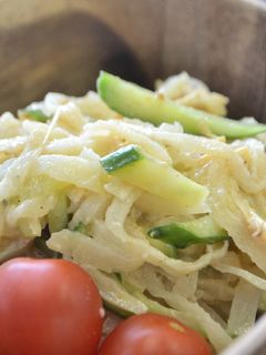 新玉ねぎと切干大根で♡棒棒鶏風サラダ-レシピのメイン写真