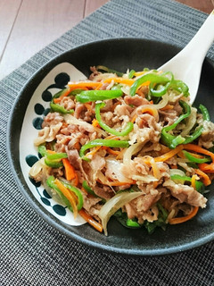 レンジで簡単節約☆豚こま青椒肉絲。-レシピのメイン写真