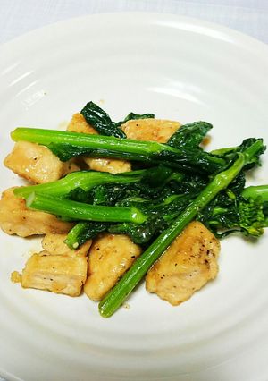 鶏肉と菜の花のガーリックバター炒め-レシピのメイン写真