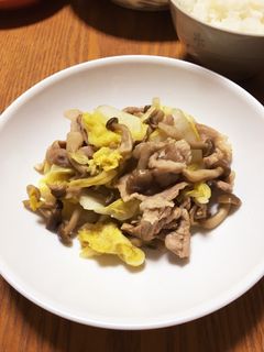 白菜で☆肉野菜炒め-レシピのメイン写真