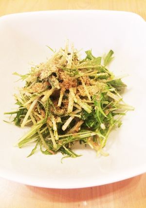 【時短】鯖の味噌煮缶de水菜のサラダ-レシピのメイン写真