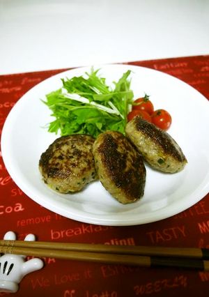 包まなくてもジューシー♡餃子バーグ♪-レシピのメイン写真