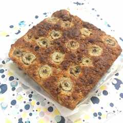 รูปของ 完熟バナナで砂糖控えめのバナナケーキ