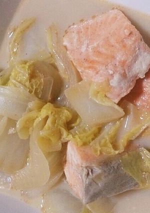 鮭と白菜の味噌ミルク煮-レシピのメイン写真