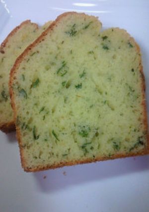バジルのパウンドケーキ-レシピのメイン写真