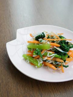 大根葉・新にんじんのフレッシュマリネ-レシピのメイン写真