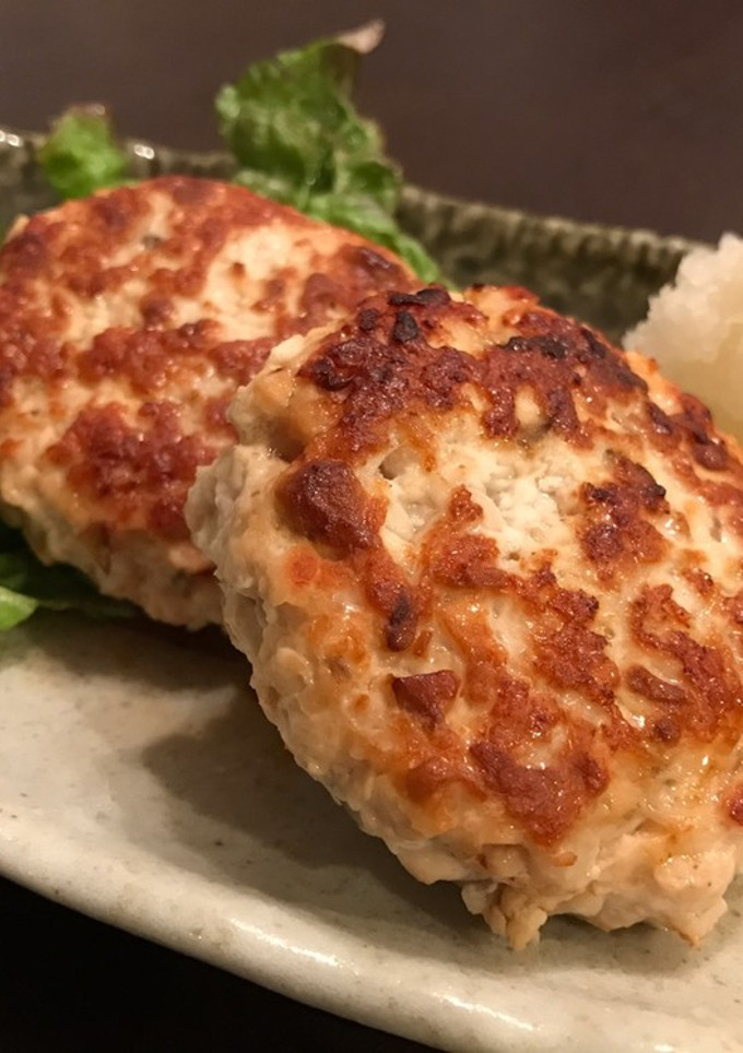 鶏ときのこのふんわり和風ハンバーグ-レシピのメイン写真