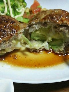 アボチーINハンバーグ(照り焼き風)-レシピのメイン写真