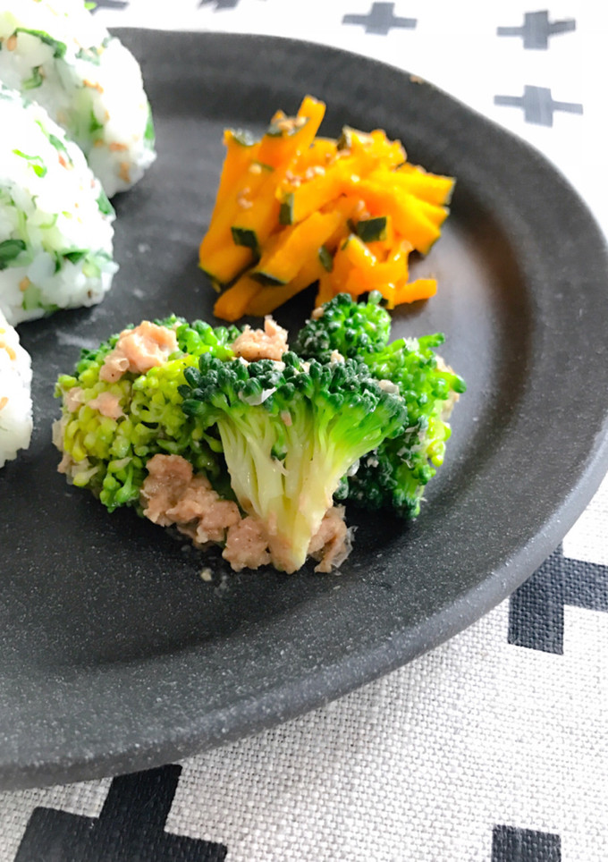 ブロッコリーのおかか胡麻マヨあえ-レシピのメイン写真