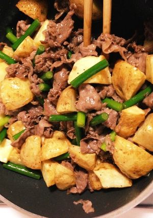 新じゃがと牛肉のオイスター炒め-レシピのメイン写真