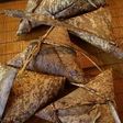 蓮の葉と竹皮でちまき