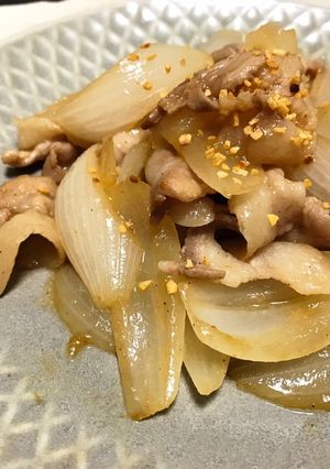 簡単★新たまねぎと豚バラのバター醤油炒め-レシピのメイン写真