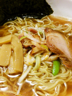 醤油ラーメンにチャーシュー&ねぎ。-レシピのメイン写真