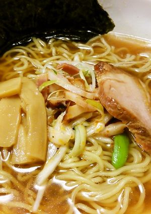 醤油ラーメンにチャーシュー＆ねぎ。-レシピのメイン写真