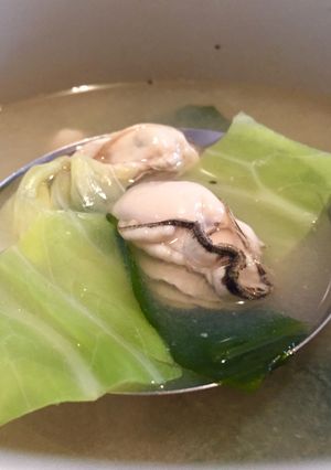 海の幸♡牡蠣と茎わかめのお味噌汁❁*+-レシピのメイン写真