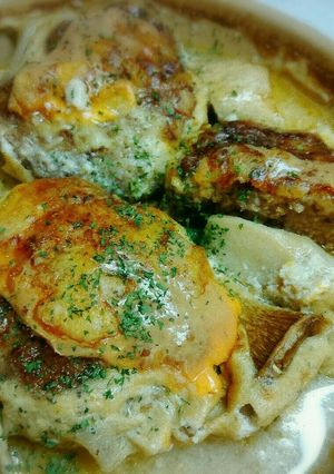 ホワイトソースハンバーグ-レシピのメイン写真