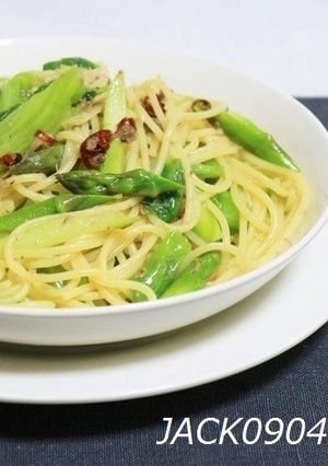 レタスとアスパラのアンチョビ春パスタ-レシピのメイン写真
