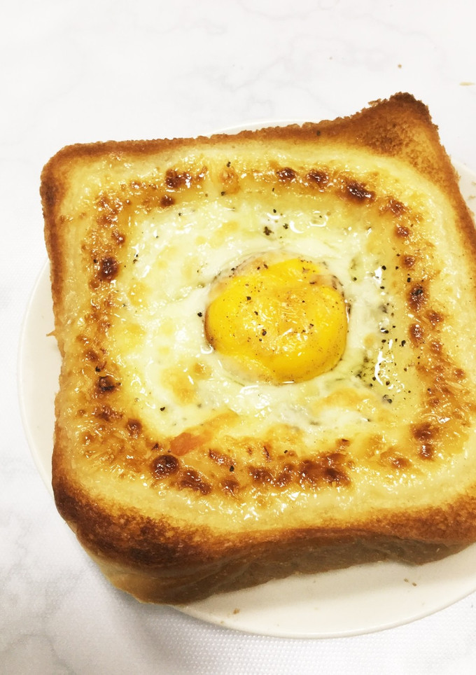 簡単おいしい目玉焼きトースト✨-レシピのメイン写真