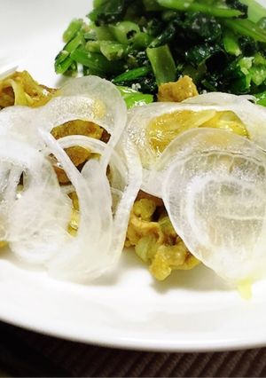 煮込みいらずの豚こまと新玉スライスカレー-レシピのメイン写真