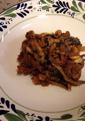 5分でできるイタリアン風牛肉とキノコ炒め-レシピのメイン写真
