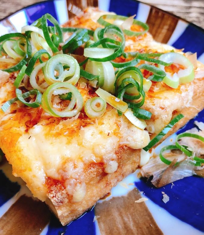 簡単節約♡厚揚げのチーズ焼きおかかのせ♫-レシピのメイン写真