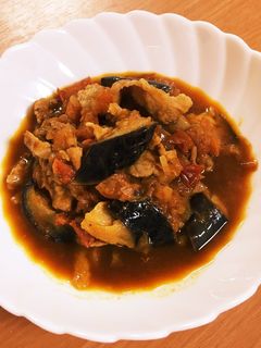 ナスとトマトと豚肉のピリ辛中華風煮込み-レシピのメイン写真