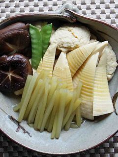 筍とふわふわ肉だんごの煮物-レシピのメイン写真