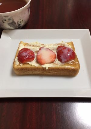 ❁苺のマリネとクリチのトースト❁-レシピのメイン写真