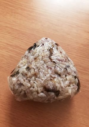 冷凍ご飯でおにぎり-レシピのメイン写真