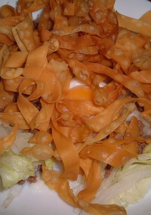 かりかりワンタンサラダ-レシピのメイン写真